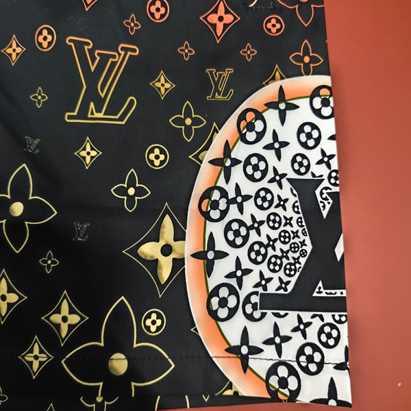 ブランドハーフパンツ角部分ディテール